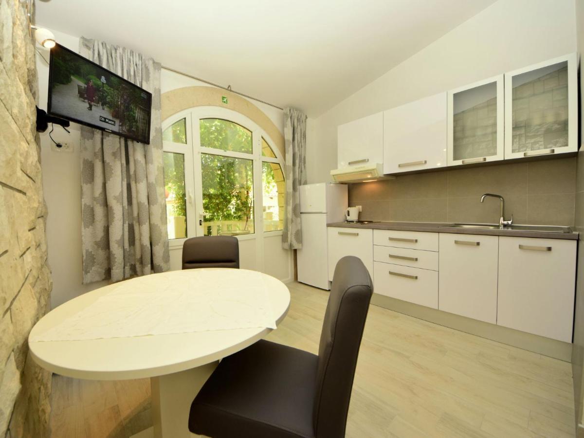 Holiday Home Moreska-2 By Interhome Вигани Екстериор снимка